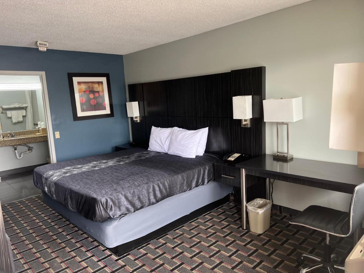 Executive Inn Pelham Exteriér fotografie
