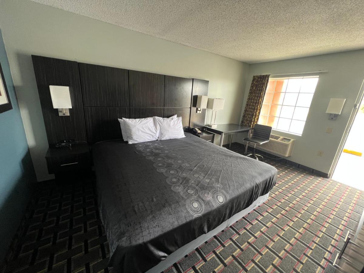 Executive Inn Pelham Exteriér fotografie